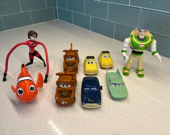 Jouets Happy Meal McDonald's - Lot de films Pixar (lot de 9 pièces)