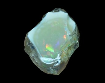 Natural Ethiopian Welo Opal Rough, Raw Opal Gemstone, Untreated Raw Flashy Color Play Fire 35 Carat.
