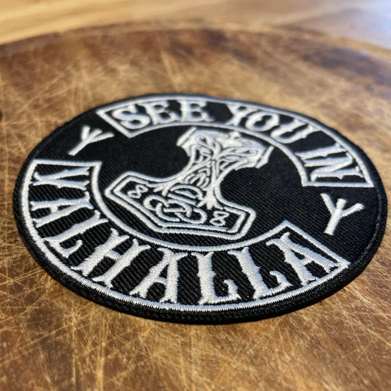 2 Stück VALHALLA/ADMIT ONE Lustige Patches - Abnehmbare Aufnäher 8x5cm Mit Klett