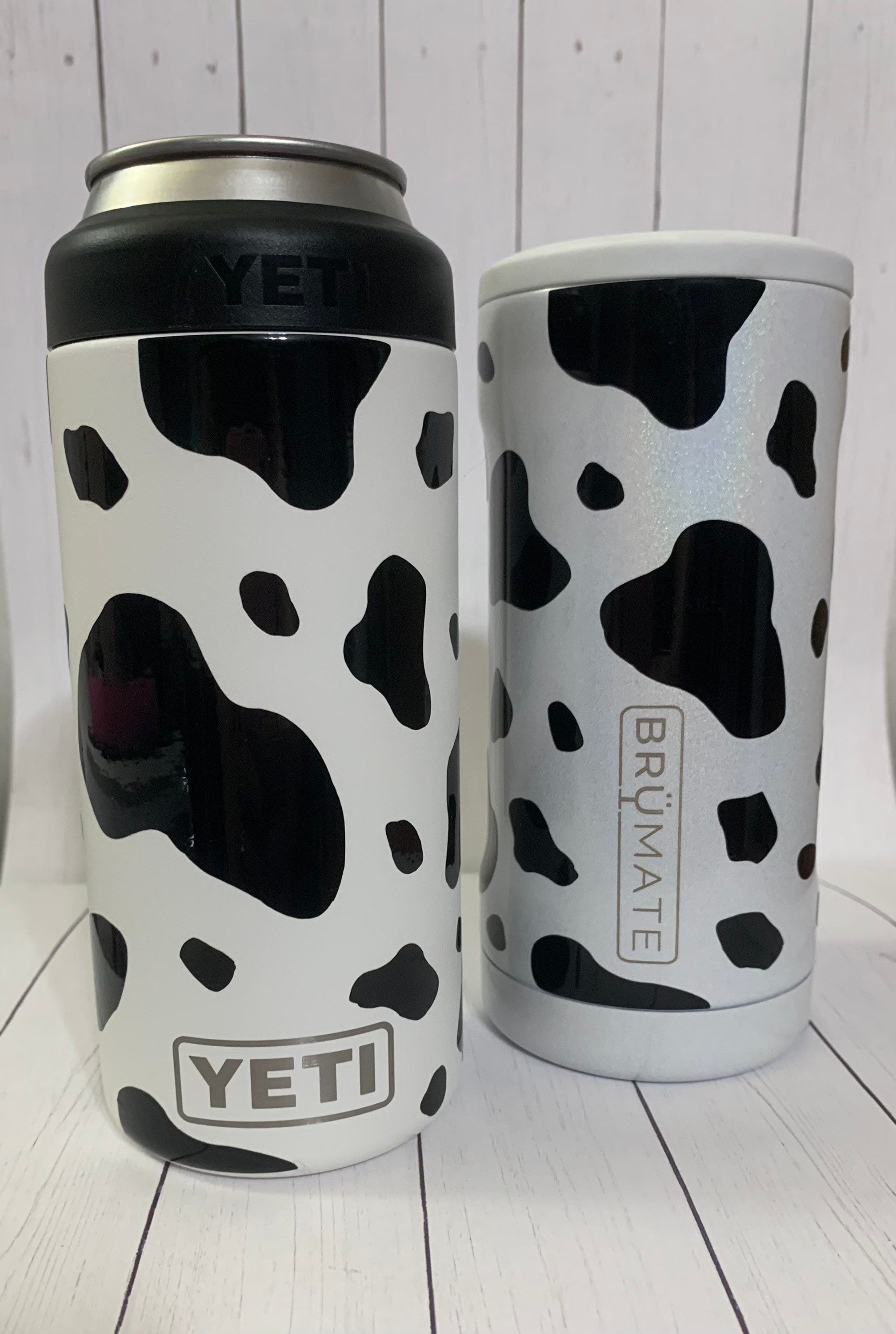 Yeti Ramblerr 12oz Slim Can White Claw Branded Can Holder W/Hideaway Can