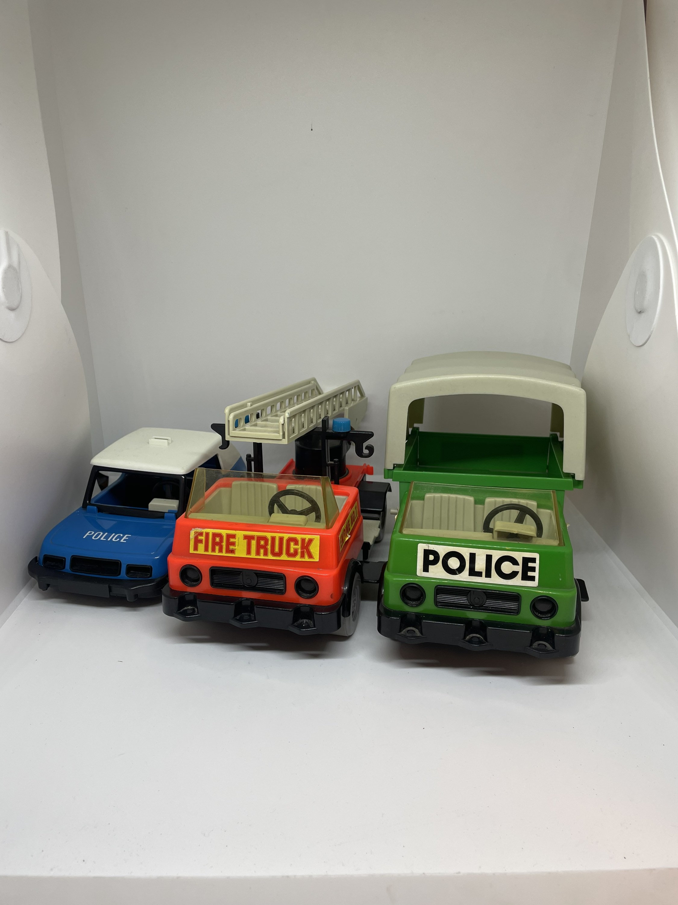 Playmobil Policiers 71591 pas cher, Voiture de police collector