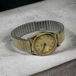 Vintage Goldplated 70’s Junghans Womens Wristwatch