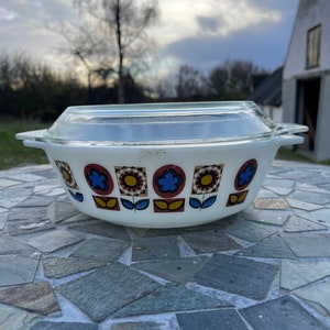 Vintage JAJ England 509 Indiana Pyrex Casserole Dish W. Lid