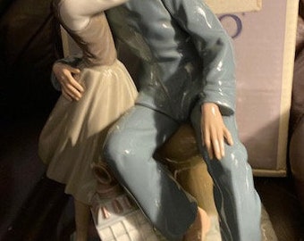 Lladro 4888 The Kiss Retired! Mint Condition! Original Grey Box! Father and Daughter