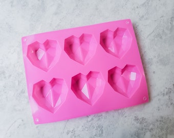 Fast Shipping! Geometric Heart Shaped Mold