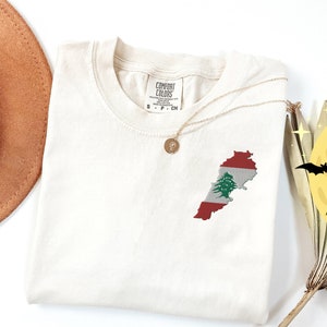 Chemise Liban brodée, chemise libanaise, chemise Beyrouth, drapeau libanais, chemise Palestine gratuite, chemise Syrie, carte du Liban, chemise couleur confort