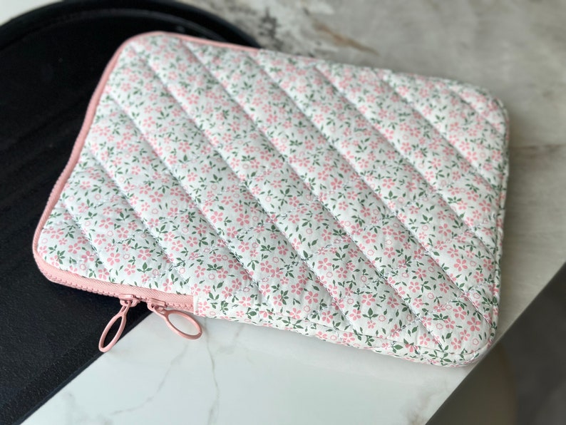 Quilted Pink Floral iPad Pouch,Floral iPad Air Pro Case,Flower iPad Sleeve,iPad Bag,Cute Laptop Sleeve,Laptop Bag zdjęcie 3