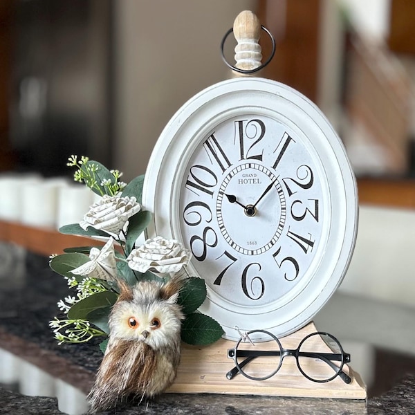 Harry Potter  Centerpiece Clock - Book Art  - Harry Potter Book Art - Book Lover Gift - Unique Book Decor  - Wall Decor - Bookcase Dec