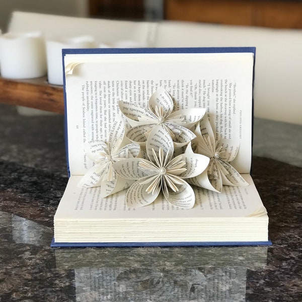 Kusudama Flower Book - Book Art - Book Artwork - Folded Folwers