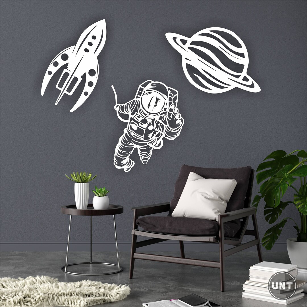 Space Set of 3 Wall Art, Wooden Planet, Astronaut Wall Design, Laser ...