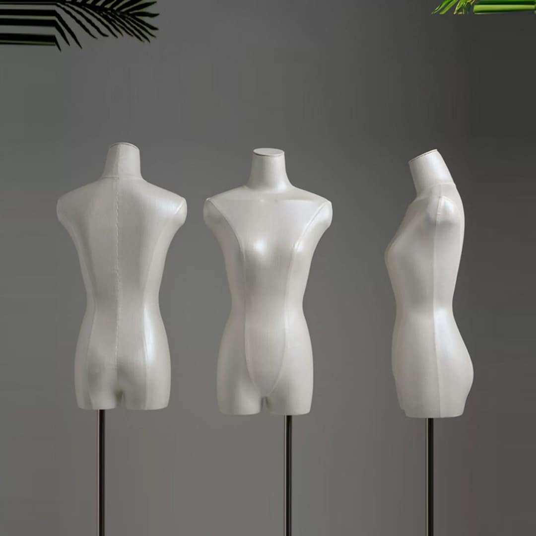 Petite Headless Mannequin - Female (TMK-GPX03BW1) main image 1