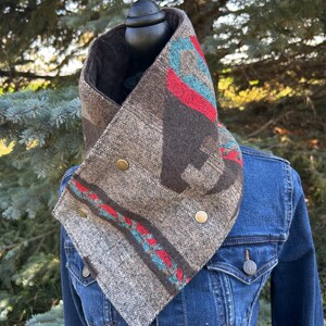 Cowboy Style Wool Cowl Western Neck Warmer Wildrag Bandana Design Ranch Work Essential Country Fashion Accessory Rodeo Event Wear Winter Outdoor Gear Rugged Durable Construction Premium Material Blend Stylish Practical Comfort Traditional