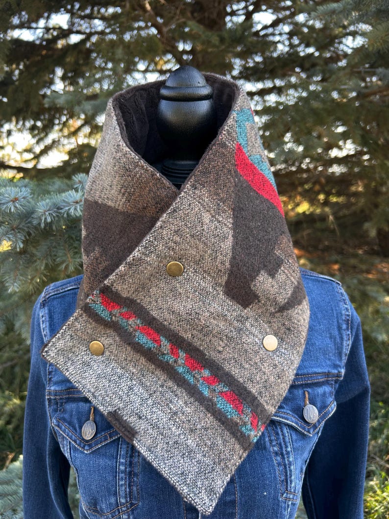 Western Wool Cowl Neck Warmer Cowboy Style Rustic Wildrag Bandana Scarf Ranch Accessory Fashion Rodeo Wear Country Winter Outdoor Gear Buckaroo Neckerchief Wild West Collection Premium Fabric Blend Warm Comfortable Stylish Functional Design