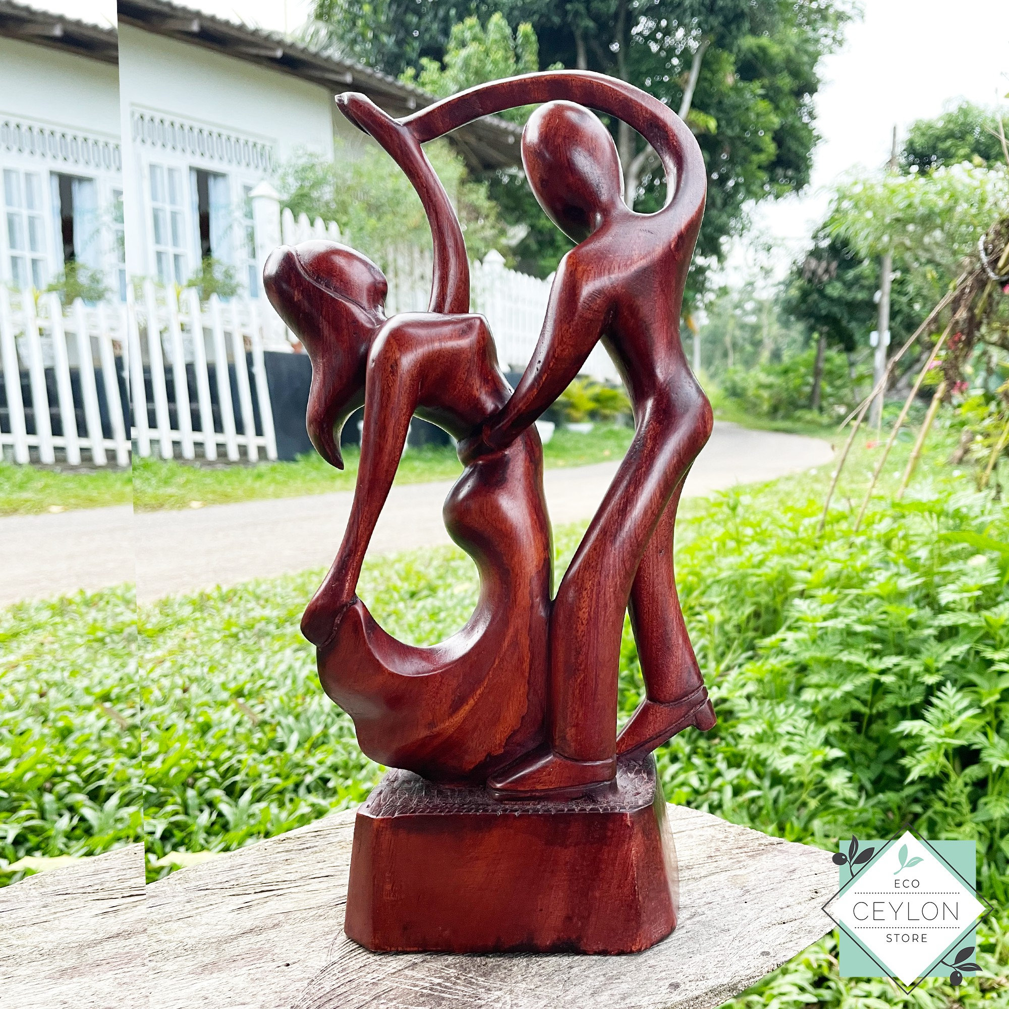 Hand carved Wooden Dancing Couple Statue , Valentine day Gift, 5th Anniversary Gift, Wedding Gift, Gift for girlfriend