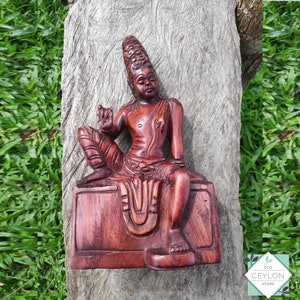 Genuine Unique Master piece Hand Carved Wooden Avalokiteshvara Statue