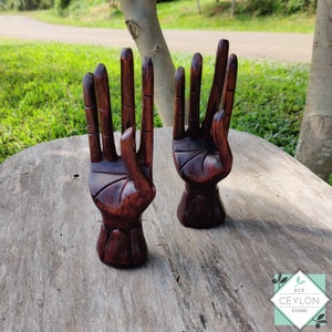 Wooden Hand ,Vintage Hand, Wood Carving , Wooden deco , Art & Collectables