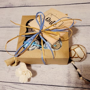 Qute Baby Boy bodysuit Cupcake gift box option to add Personalized clip with name, image 6