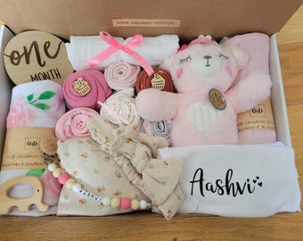 Delux custom ORGANIC Qute  gift box.  Pick the gender -Gender neutral, baby boy or baby girl, ORGANIC clothes, organic swaddle, organic baby