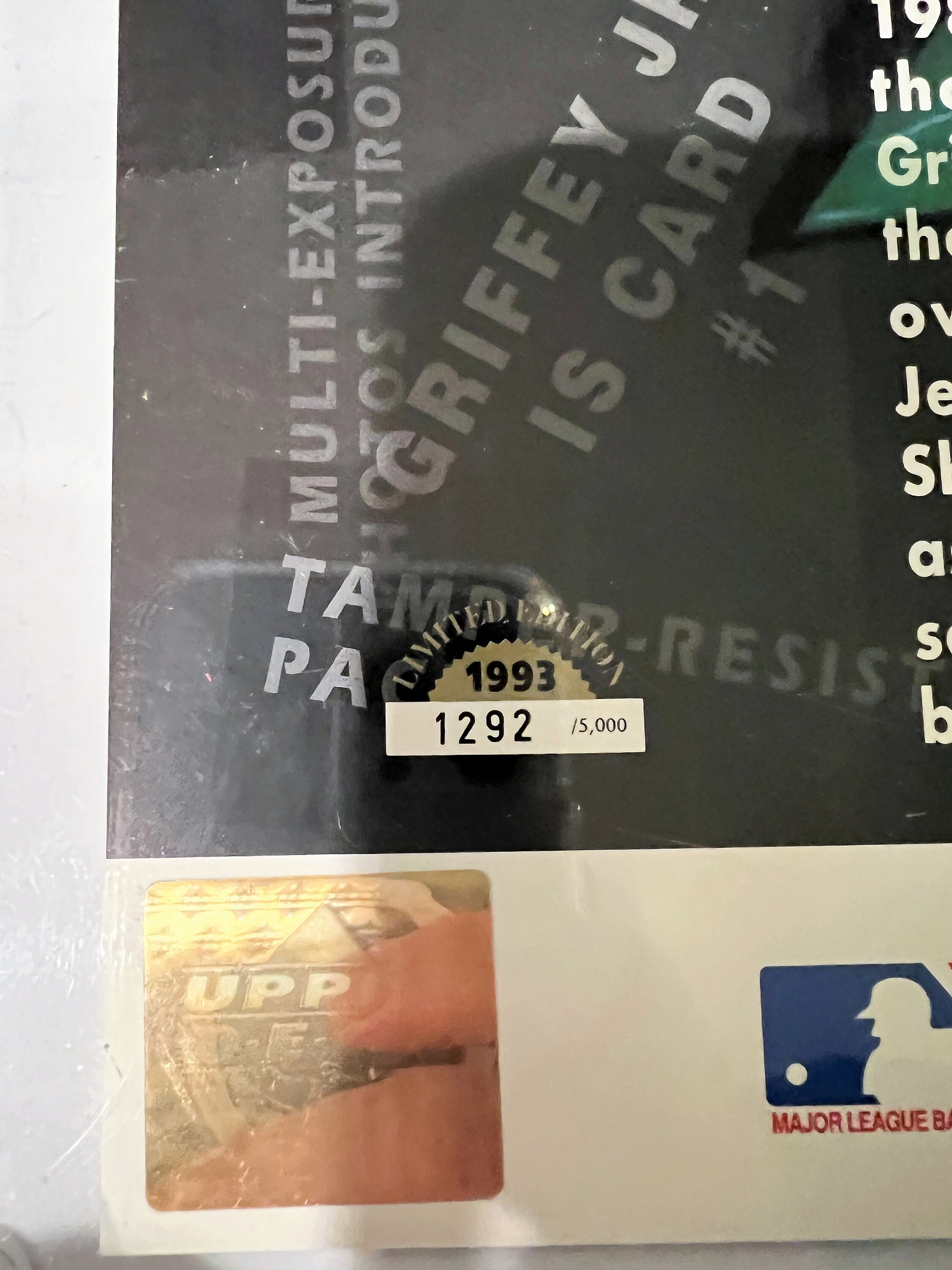 UPPER DECK,SPX、ルーキーカード 1990 Upper Deck Error Card Ken Griffey Jr. #156 RARE