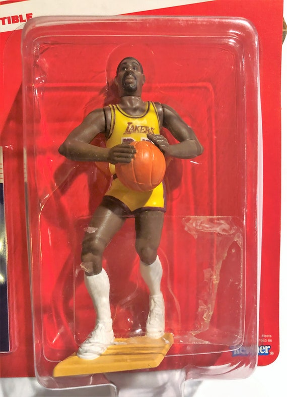 1988 MAGIC JOHNSON LOS ANGLES LAKERS STARTING LINEUP KENNER CARD