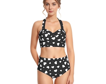 Conjunto de traje de baño para mujer con estampado integral de corazones y top halter.