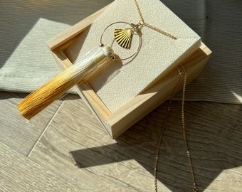 Collar de borlas para mujer