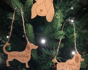 Adorno de perro de madera con campana navideña (juego de 3)