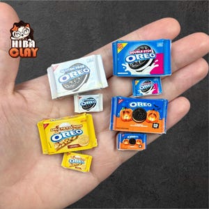 Handmade Dollhouse Miniature Cocoa Cream Cookie Wrapper Pack Code 1 , Realistic Mini Food 1:12 1/6 Scale for Kitchen Bakery Decor