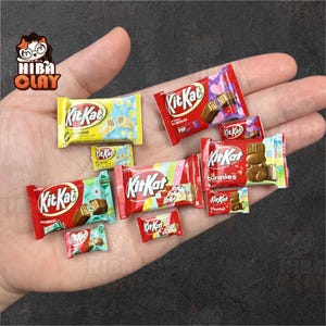 Dollhouse Miniature Chocolate Candy Pack Code 02, Realistic Mini Food Handmade 1:12 and 1/6 Scale for Kitchen Bakery Display