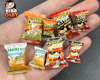 Dollhouse Miniatures Party Size Chip Bags Miniature Snacks Realistic Mini Snack Food Models Handmade for DIYDolls 1:12 and 1 6 Scale Code 05