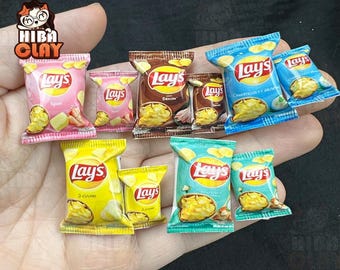 Dollhouse Miniatures Party Size Chip Bags Miniature Snacks Realistic Mini Snack Food Models Handmade for DIY Dolls 1:12 and 1 6 Scale Code02