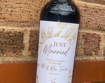 Wedding Wine Bottle Sticker Label, Personalised Wine Bottle, Engagement Gift, Wedding Gift, Just Married