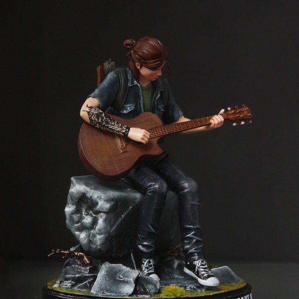 The Last Of Us Part II: Ellie Highly Detailed Hand Painted Figure