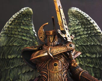 Geflügelter Ritter des Alten Gottes - Handbemalte 15,7 (40 cm) Sammlerstatue Ohne Zusatzkosten - die Zölle sind bereits abgedeckt