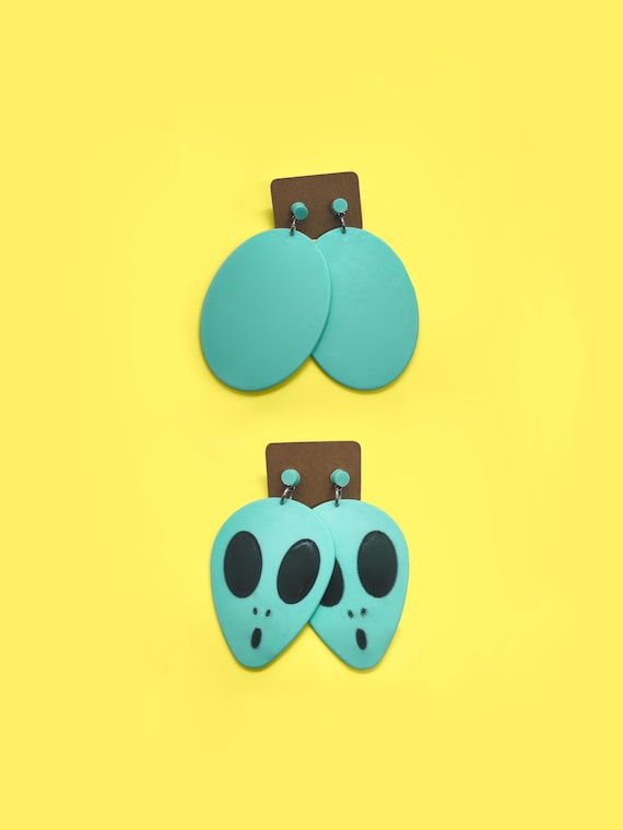 Momo Ayase DDD Earrings Replica - Etsy