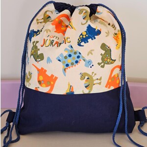 Personalisierter Dinosaurier Rucksack für Kinder, Kindergartenrucksack, Schulrucksack, Turnbeutel, Sportbeutel, für den Pool, Gym Bag