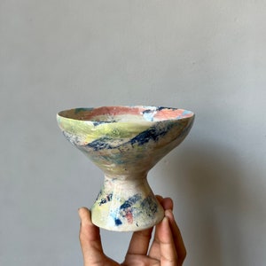 Bowl with multicolored foot C