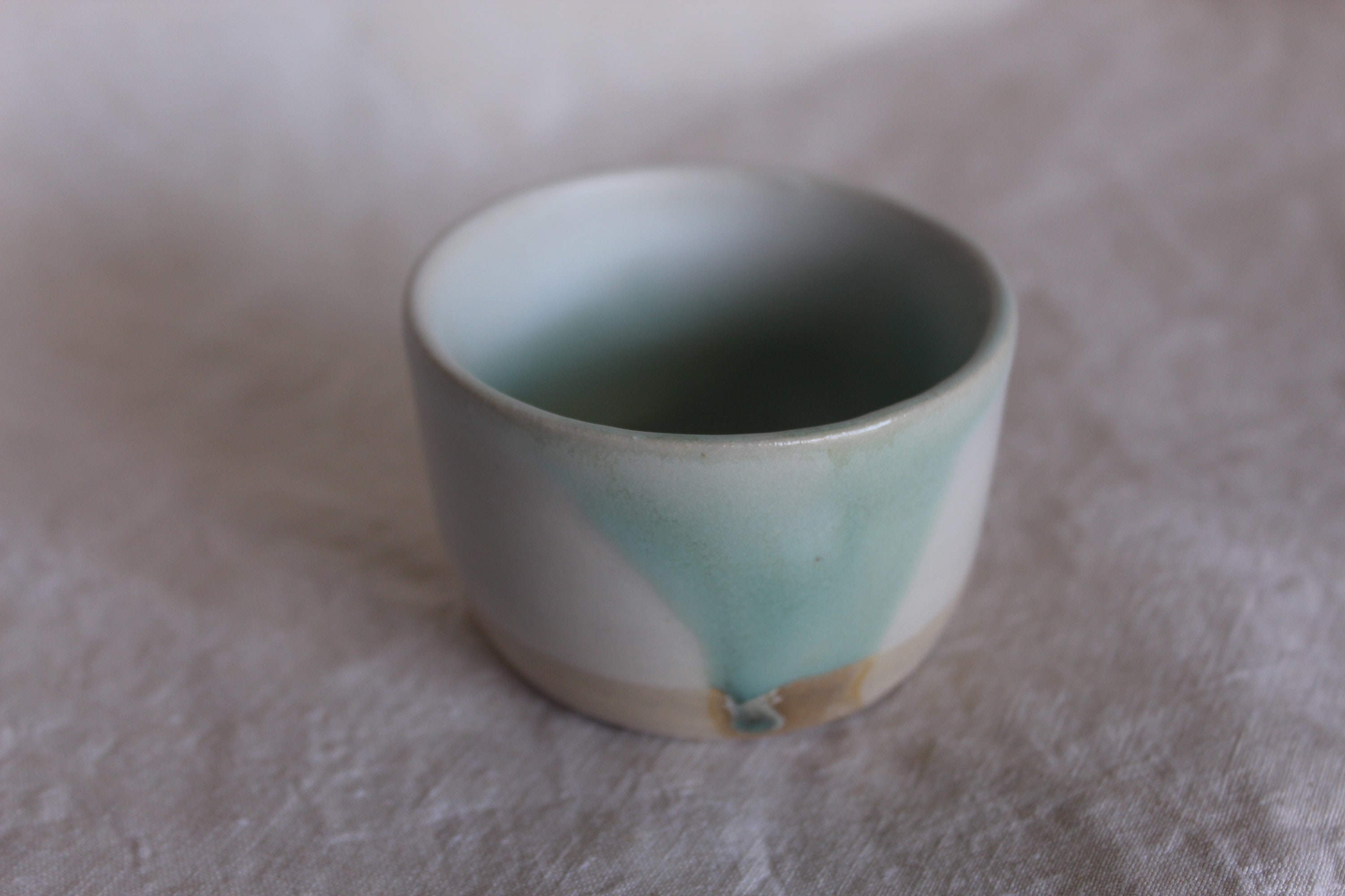 Tasse à Café en Grès Émaillé, Handmade Cup, Stone Ware, Minimaliste Style, Pur Simplicity