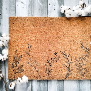 Door Mat Flowers, Cute Gift, Flower Lovers Gift, Closing Gift, Housewarming Door Mat, Personalized Gift, Birthday Gift, Anniversary Gift