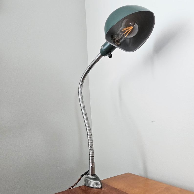 Vintage Industrial Desk Lamp. Gooseneck Desk Lamp. Steampunk Desk Lamp