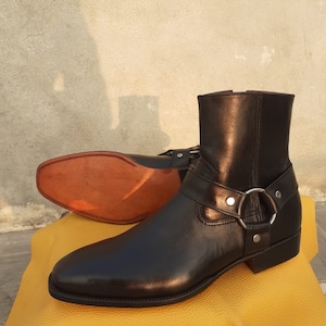 Chelsea boots harness deals