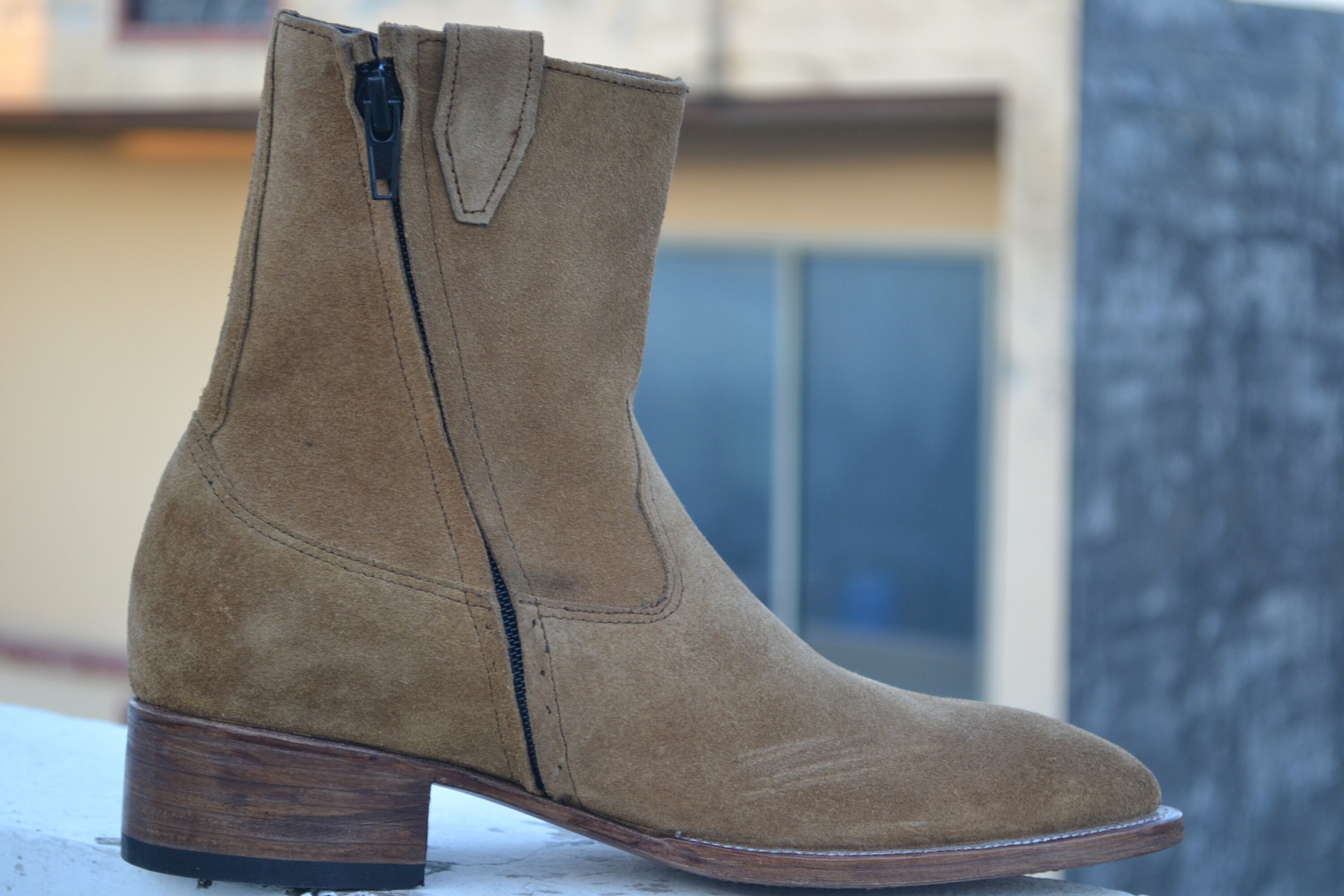 mens light tan boots