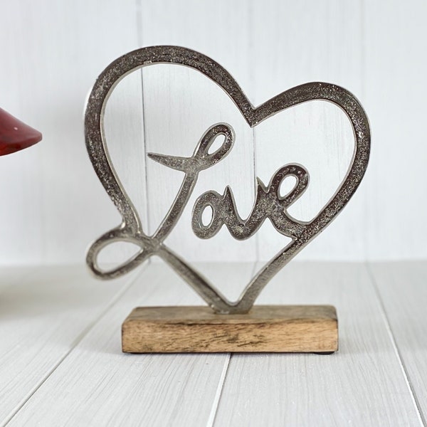 Herz Love Skulptur 20 x 22 x 5 cm Rostfrei Metall auf Holz