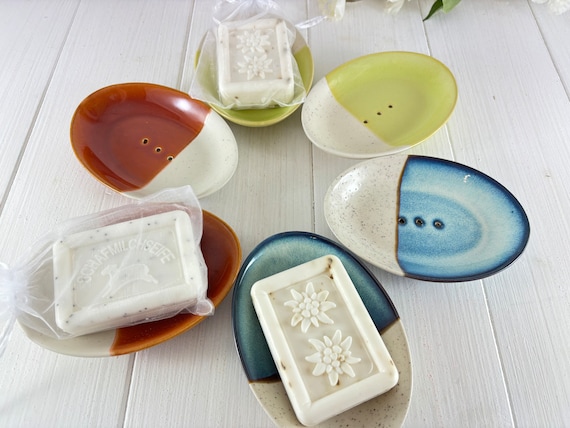 Soap dish, ceramic, handmade, oval 14 x 9.5 x 2 cm