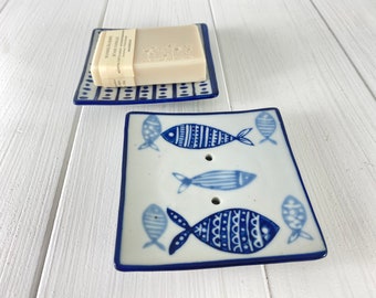Jabonera cerámica decoración pez azul 10 x 10 cm