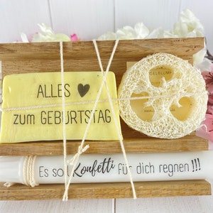 Frauen Personalisierte Geschenkbox Frauen, Beauty , Freundin, Wellness, Valentinstag, Muttertag, Herz, Rose Set Kerze SeifeLuffa