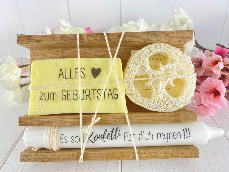 Frauen Personalisierte Geschenkbox Frauen, Beauty , Freundin, Wellness, Valentinstag, Muttertag, Herz, Rose Set Kerze SeifeLuffa