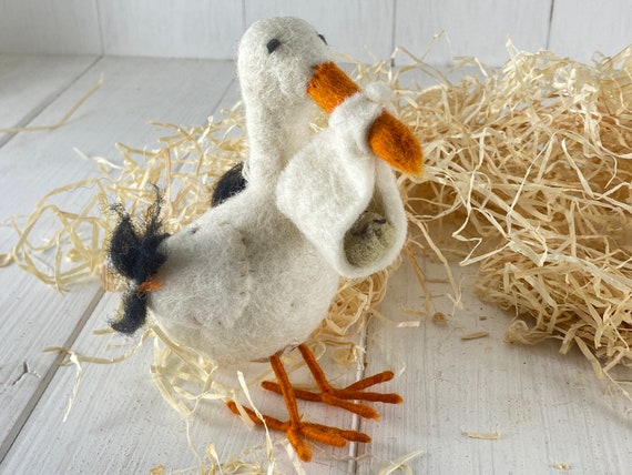 Felt animal stork 15 x 12 cm Handmade Fair made