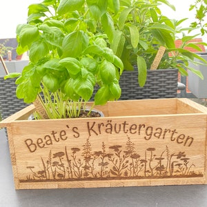 Kräutergarten mit Wunschname personalisiert aus Eichenholz