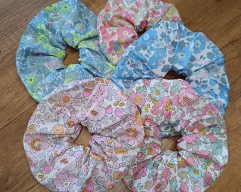 Liberty scrunchie large size limited edition